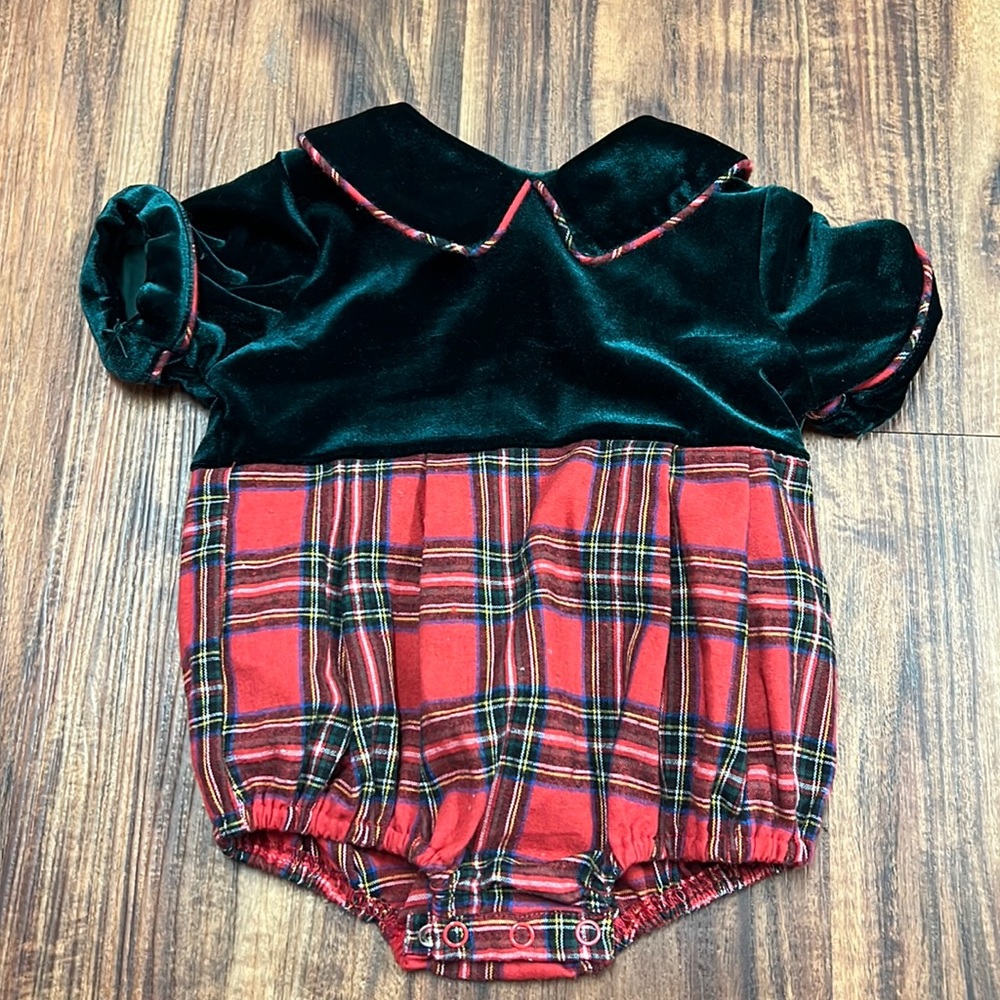 The smocking place Christmas bubble size 3 months boy